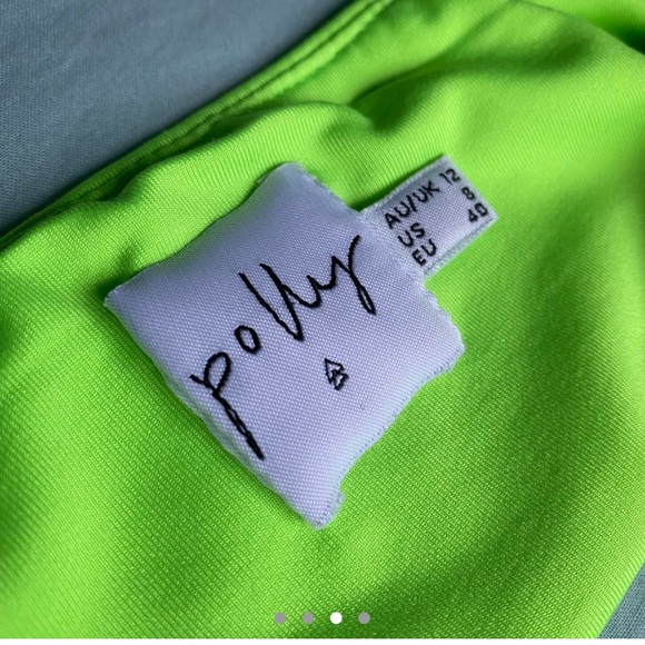 💚 Neon green Essa Crop Top from Princess Polly 💚 - Picture 3 of 4